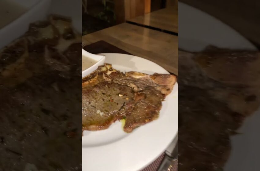  Dinner in an African hotel 🥩 #food #shorts #shortvideo #fun #lifestyle #travel #africa #happy
